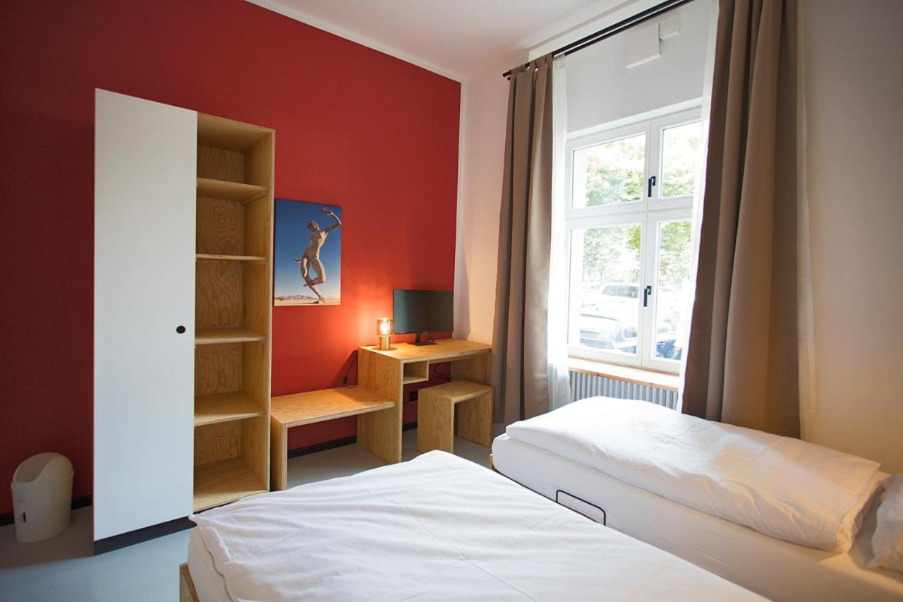 Aparthotel Schillinger-Berlin Am Tempelhofer Feld Zewnętrze zdjęcie