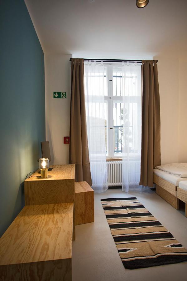Aparthotel Schillinger-Berlin Am Tempelhofer Feld Zewnętrze zdjęcie